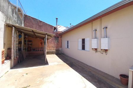 Casa à venda com 250m², 3 quartos e 2 vagasQuintal 