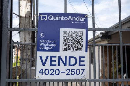 Casa à venda com 250m², 4 quartos e 1 vagaPlaquinha Instalada código KEFI-400