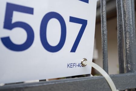 Casa à venda com 250m², 4 quartos e 1 vagaPlaquinha Instalada código KEFI-400