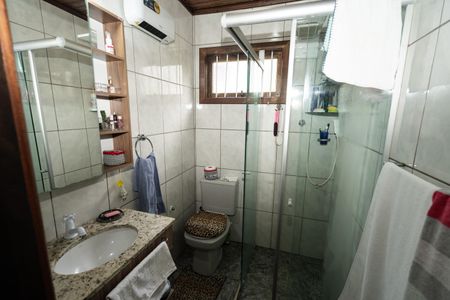 Casa à venda com 250m², 4 quartos e 1 vagaBanheiro 1