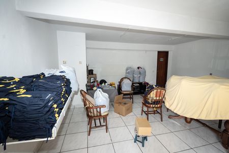 Sala 4 de casa à venda com 4 quartos, 250m² em Jardim Carvalho, Porto Alegre