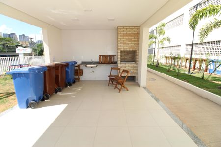 Apartamento para alugar com 42m², 2 quartos e 1 vagaÁrea comum - Churrasqueira