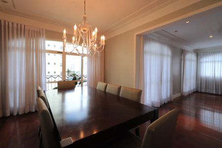 Apartamento à venda com 280m², 4 quartos e 4 vagasSala de Jantar