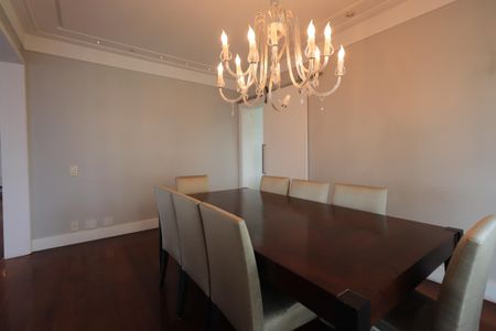 Apartamento à venda com 280m², 4 quartos e 4 vagasSala de Jantar