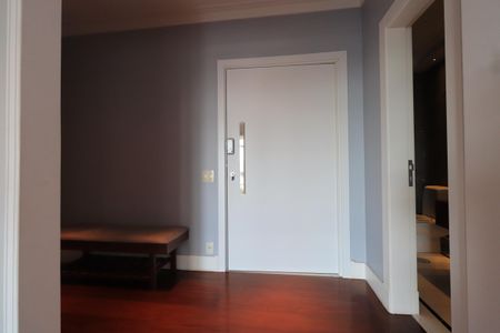 Apartamento à venda com 280m², 4 quartos e 4 vagasHall de entrada