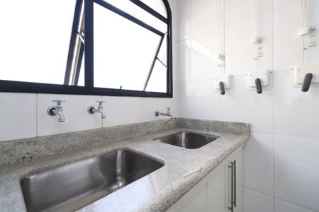 Apartamento à venda com 280m², 4 quartos e 4 vagasÁrea de Serviço