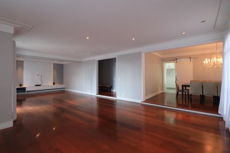 Apartamento à venda com 280m², 4 quartos e 4 vagasSala