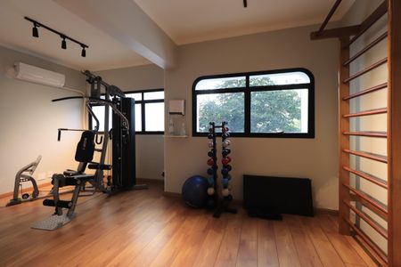 Apartamento à venda com 280m², 4 quartos e 4 vagasÁrea comum - Academia