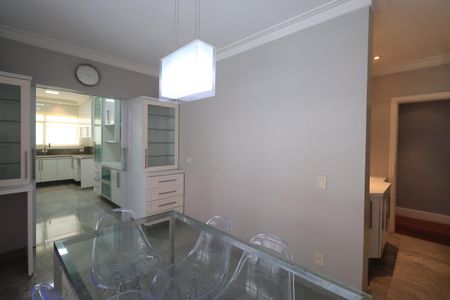 Apartamento à venda com 280m², 4 quartos e 4 vagasCopa