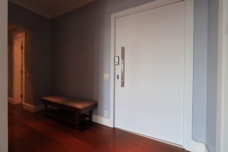 Apartamento à venda com 280m², 4 quartos e 4 vagasHall de entrada