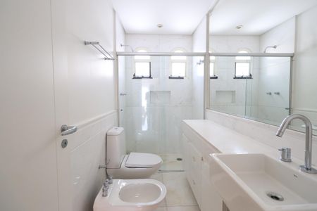 Apartamento à venda com 280m², 4 quartos e 4 vagasBanheiro Social