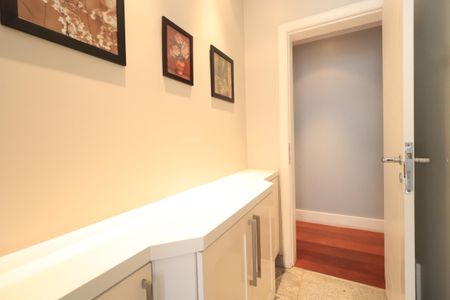 Apartamento à venda com 280m², 4 quartos e 4 vagasCorredor