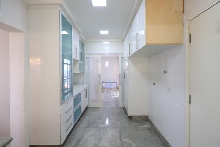 Apartamento à venda com 280m², 4 quartos e 4 vagasCozinha