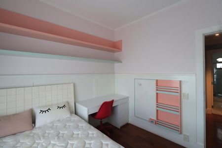 Apartamento à venda com 280m², 4 quartos e 4 vagasSuíte