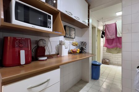 Apartamento à venda com 96m², 3 quartos e 2 vagasCozinha e Área de Serviço