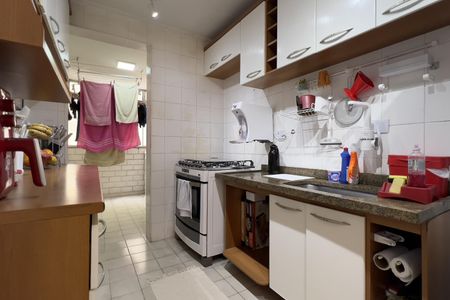 Apartamento à venda com 96m², 3 quartos e 2 vagasCozinha e Área de Serviço