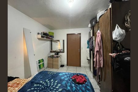 Casa à venda com 353m², 5 quartos e 4 vagas Casa à venda com 353m², 5 quartos e 4 vagasQuarto 3
