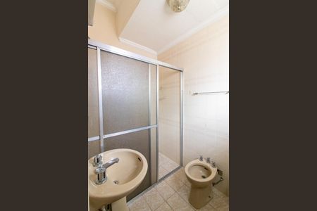 Casa à venda com 203m², 3 quartos e 3 vagas Casa à venda com 203m², 3 quartos e 3 vagasBanheiro da Suíte