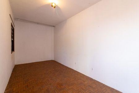 Casa à venda com 203m², 3 quartos e 3 vagas Casa à venda com 203m², 3 quartos e 3 vagasQuarto de Serviço