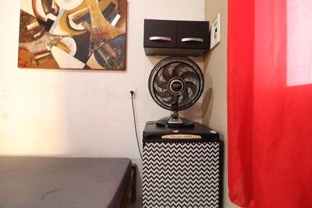 Quarto  de kitnet/studio para alugar com 1 quarto, 18m² em Martins, Uberlândia
