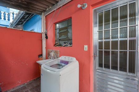 Casa para alugar com 60m², 1 quarto e sem vagaÁrea de Serviço