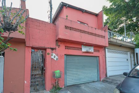 Casa para alugar com 60m², 1 quarto e sem vagaFachada