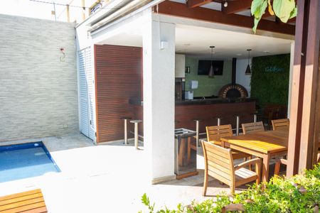 Apartamento à venda com 67m², 2 quartos e 1 vagaÁrea comum - Churrasqueira