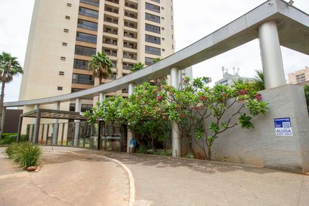 Apartamento para alugar com 145m², 4 quartos e 3 vagasFachada