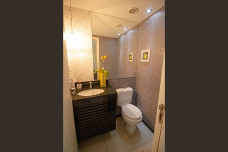 Apartamento para alugar com 145m², 4 quartos e 3 vagasLavabo