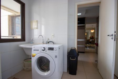 Apartamento para alugar com 145m², 4 quartos e 3 vagasÁrea de Serviço