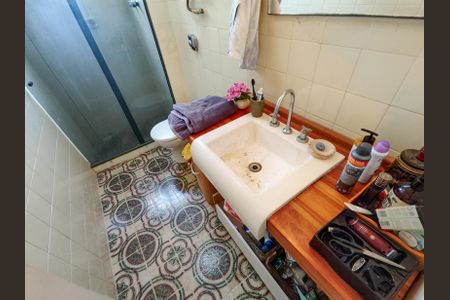 Apartamento à venda com 62m², 2 quartos e 1 vaga Apartamento à venda com 62m², 2 quartos e 1 vagaBanheiro da Suíte