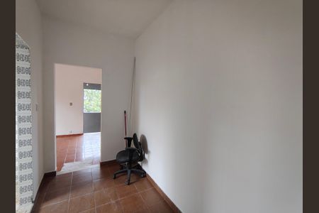 Corredor de casa para alugar com 1 quarto, 50m² em Curicica, Rio de Janeiro
