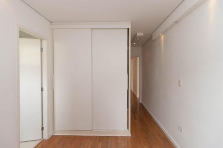 Apartamento à venda com 78m², 3 quartos e 2 vagas Apartamento à venda com 78m², 3 quartos e 2 vagasQuarto Suíte