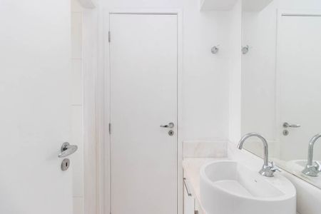 Apartamento à venda com 78m², 3 quartos e 2 vagas Apartamento à venda com 78m², 3 quartos e 2 vagasBanheiro