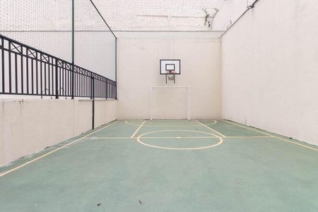 Apartamento à venda com 78m², 3 quartos e 2 vagas Apartamento à venda com 78m², 3 quartos e 2 vagasÁrea comum - Quadra