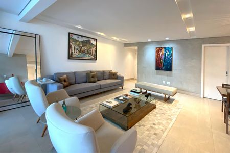 Apartamento à venda com 132m², 3 quartos e 3 vagasSala