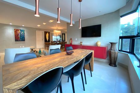 Apartamento à venda com 132m², 3 quartos e 3 vagasVaranda coberta