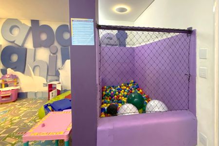 Apartamento à venda com 132m², 3 quartos e 3 vagasÁrea comum - Brinquedoteca