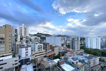 Apartamento à venda com 132m², 3 quartos e 3 vagasVista da sala