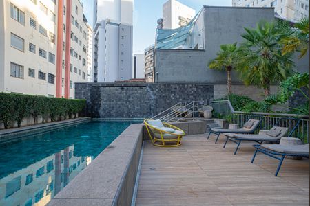 Studio para alugar com 36m², 1 quarto e 1 vaga Studio para alugar com 36m², 1 quarto e 1 vagaÁrea comum - Piscina