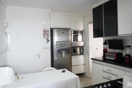 Apartamento para alugar com 214m², 5 quartos e 3 vagasCozinha