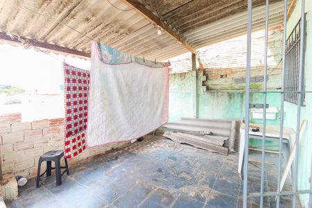 Casa à venda com 330m², 4 quartos e 3 vagas Casa à venda com 330m², 4 quartos e 3 vagasÁrea de Serviço Casa 3