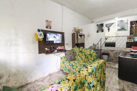 Casa à venda com 330m², 4 quartos e 3 vagas Casa à venda com 330m², 4 quartos e 3 vagasSala Casa 2