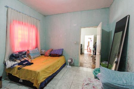 Casa à venda com 330m², 4 quartos e 3 vagas Casa à venda com 330m², 4 quartos e 3 vagasQuarto Casa 1