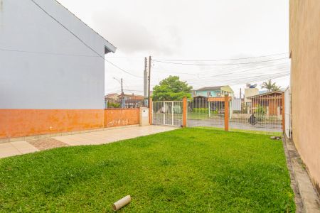 Casa à venda com 80m², 2 quartos e 2 vagas Casa à venda com 80m², 2 quartos e 2 vagasVista do Quarto 2