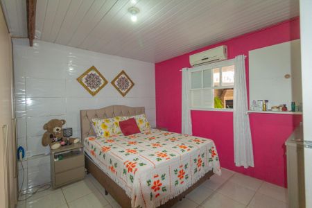 Casa à venda com 80m², 2 quartos e 2 vagas Casa à venda com 80m², 2 quartos e 2 vagasQuarto 1