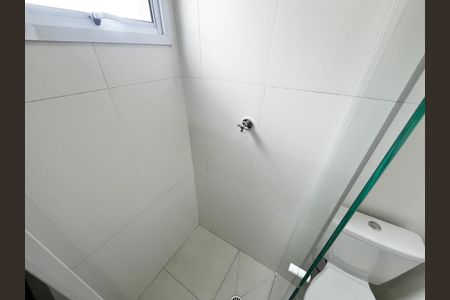 Apartamento para alugar com 43m², 2 quartos e 1 vaga Apartamento para alugar com 43m², 2 quartos e 1 vagaBanheiro Social