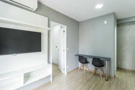 Sala de apartamento à venda com 1 quarto, 41m² em Indianópolis, São Paulo