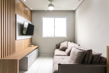Sala de apartamento para alugar com 2 quartos, 40m² em Penha de França, São Paulo