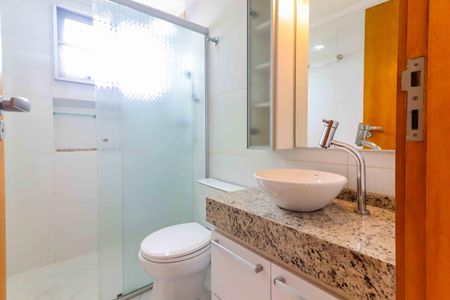 Apartamento à venda com 91m², 3 quartos e 2 vagas Apartamento à venda com 91m², 3 quartos e 2 vagasBanheiro Social